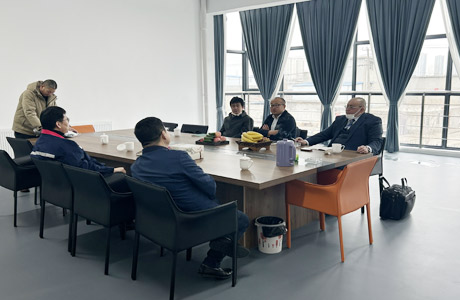 日本客商來我司實(shí)地考察